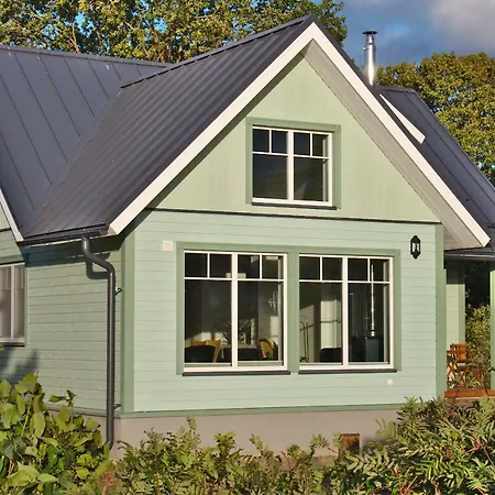 Semesterbostad Holmi Maja