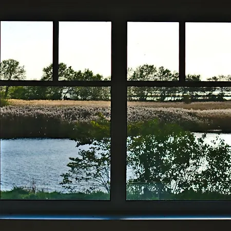 Holmi Maja Nyaraló *